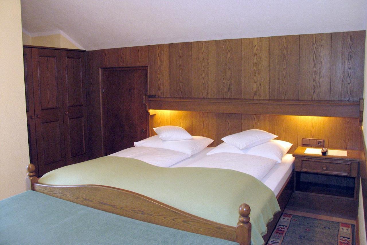 Garbershof Hotel Сьолден Екстериор снимка